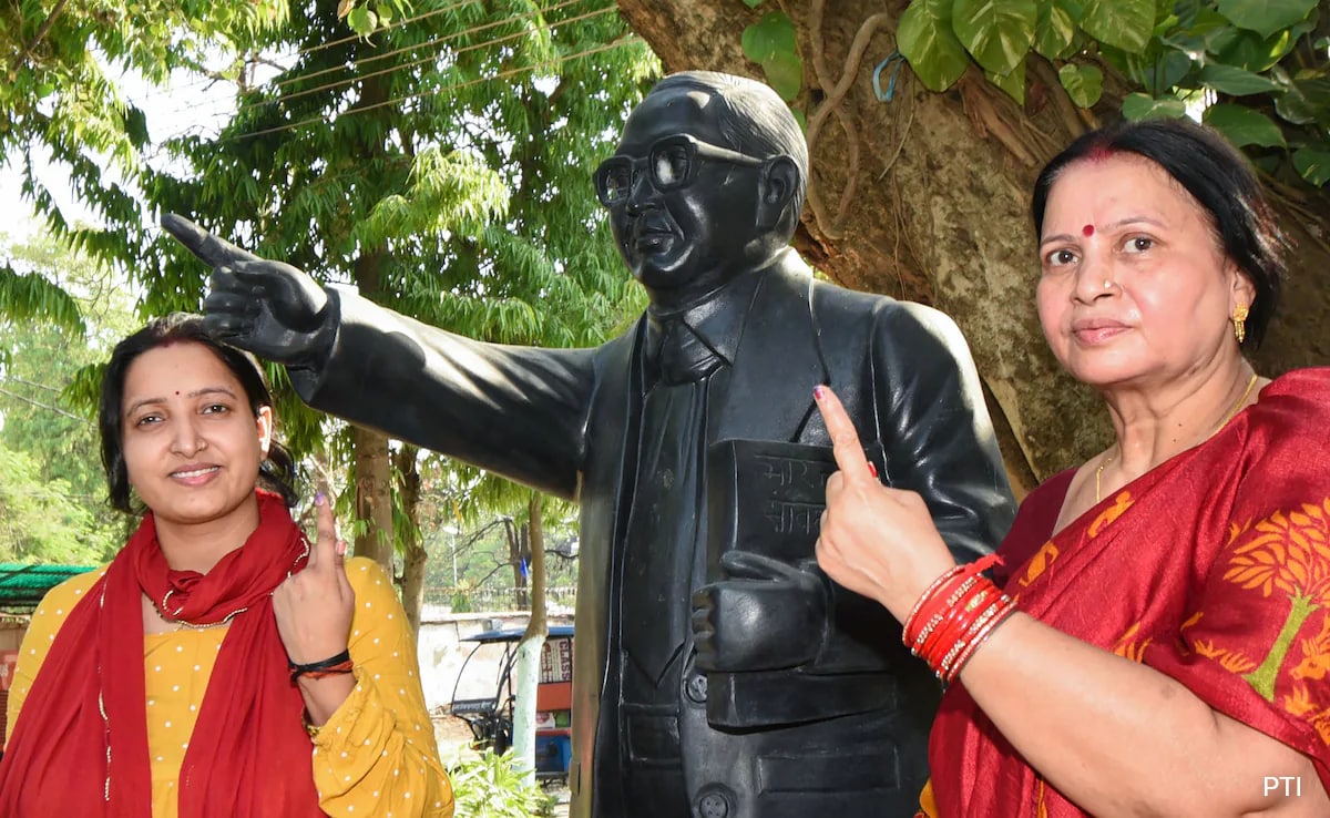 Lok Sabha Elections 2024 Phase 2 Voting Live Updates: Over 60% Voter Turnout Recorded In 13 States, UTs Till 5 pm In Phase 2