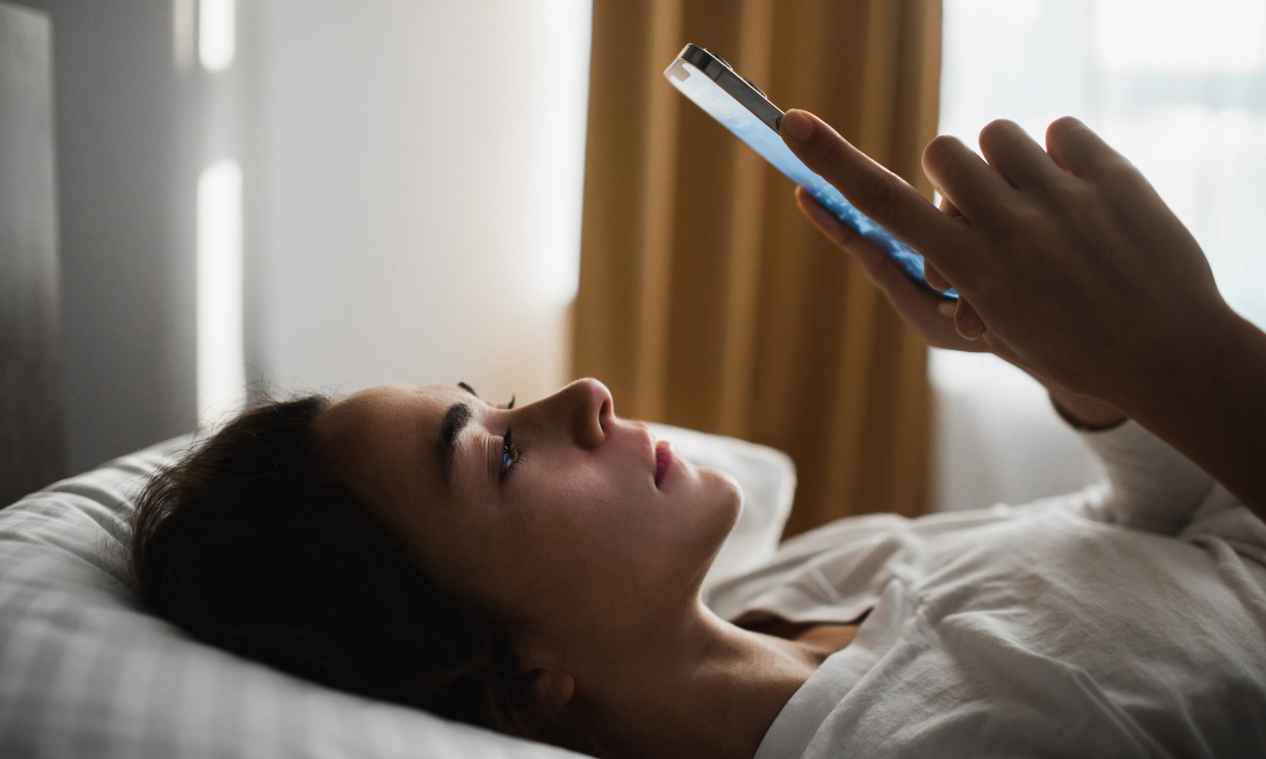 Top Influencers to Follow if You Have Acne