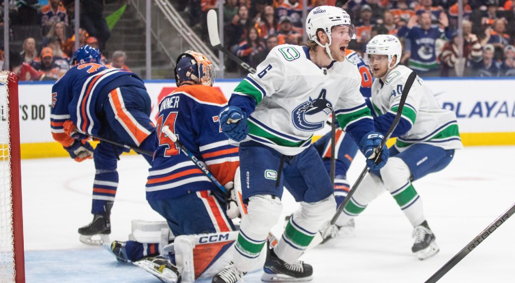 Boeser scores twice, Canucks hold off Oilers for Game 3 win