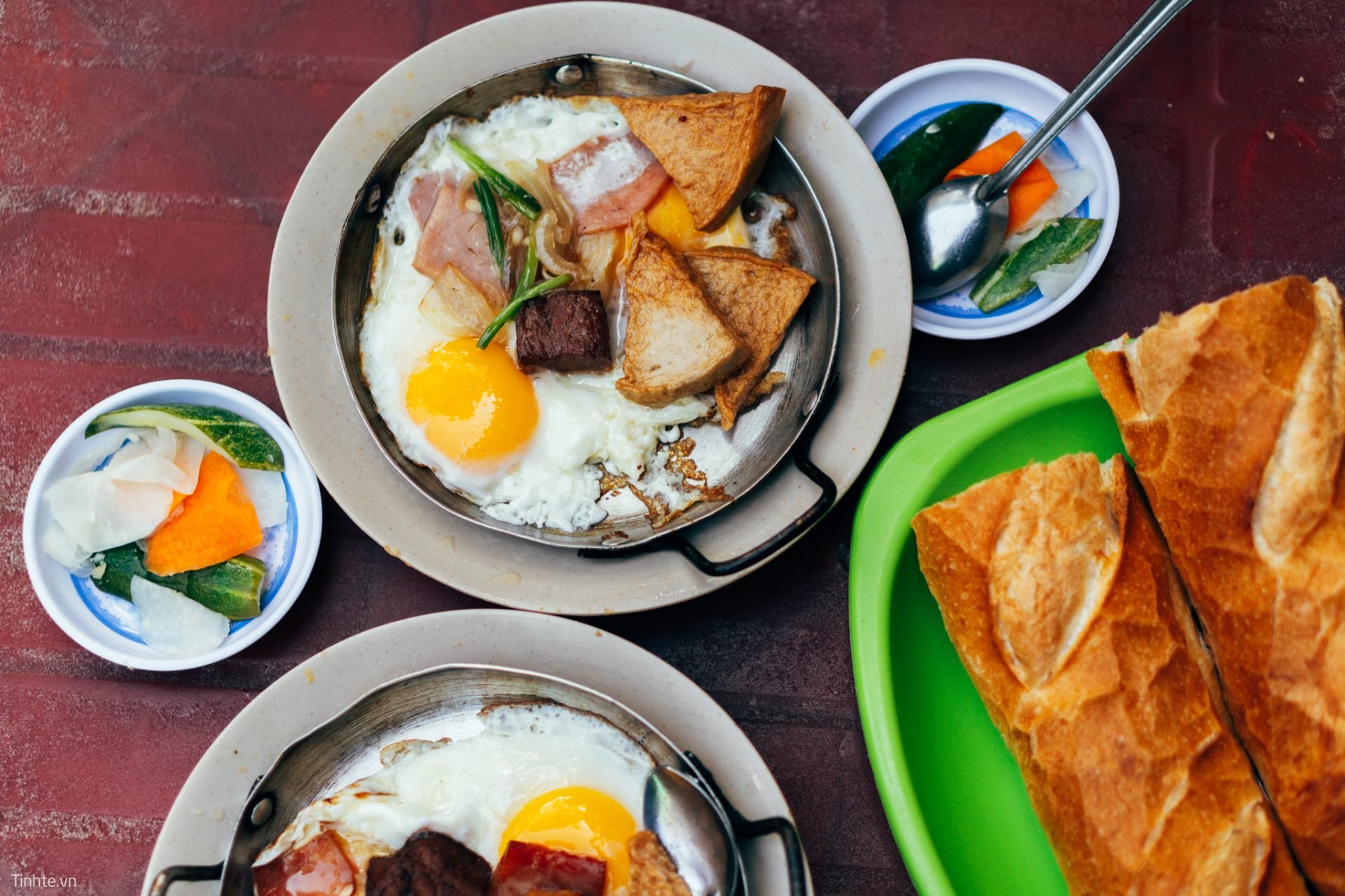 How to Experience the Best Food Tours in Vietnam - Travel Dudes
