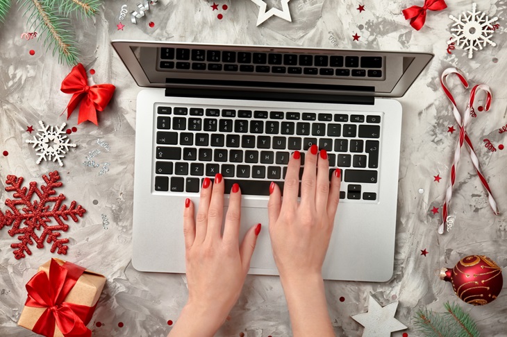 Make Money with Laser Engraving at Christmas Craft Fairs - MoneyMagpie