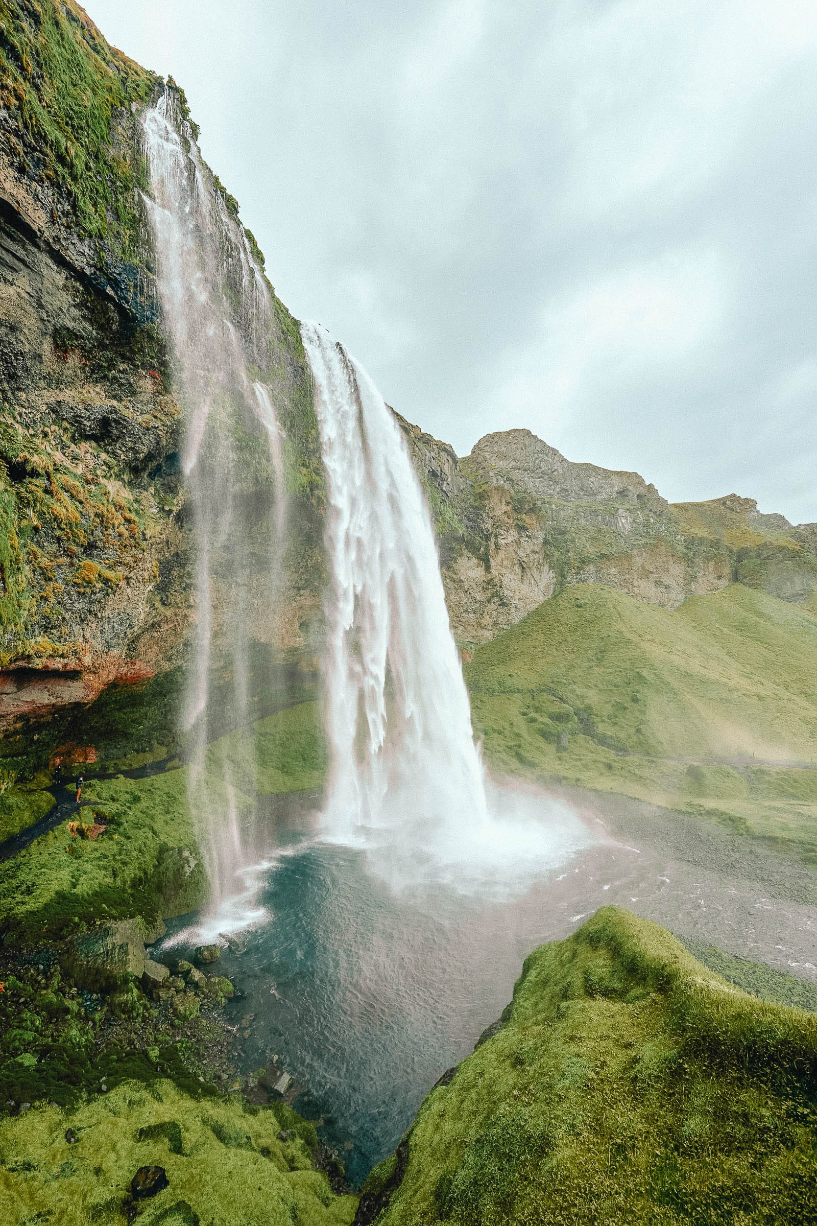 Your Epic 1-Week Travel Itinerary To Visit Iceland