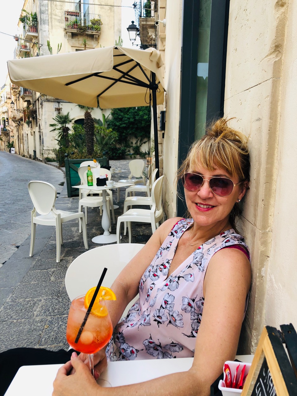 9 Tips for Plant-Based Healthy Eating While Traveling - Sharon Palmer, The Plant Powered Dietitian