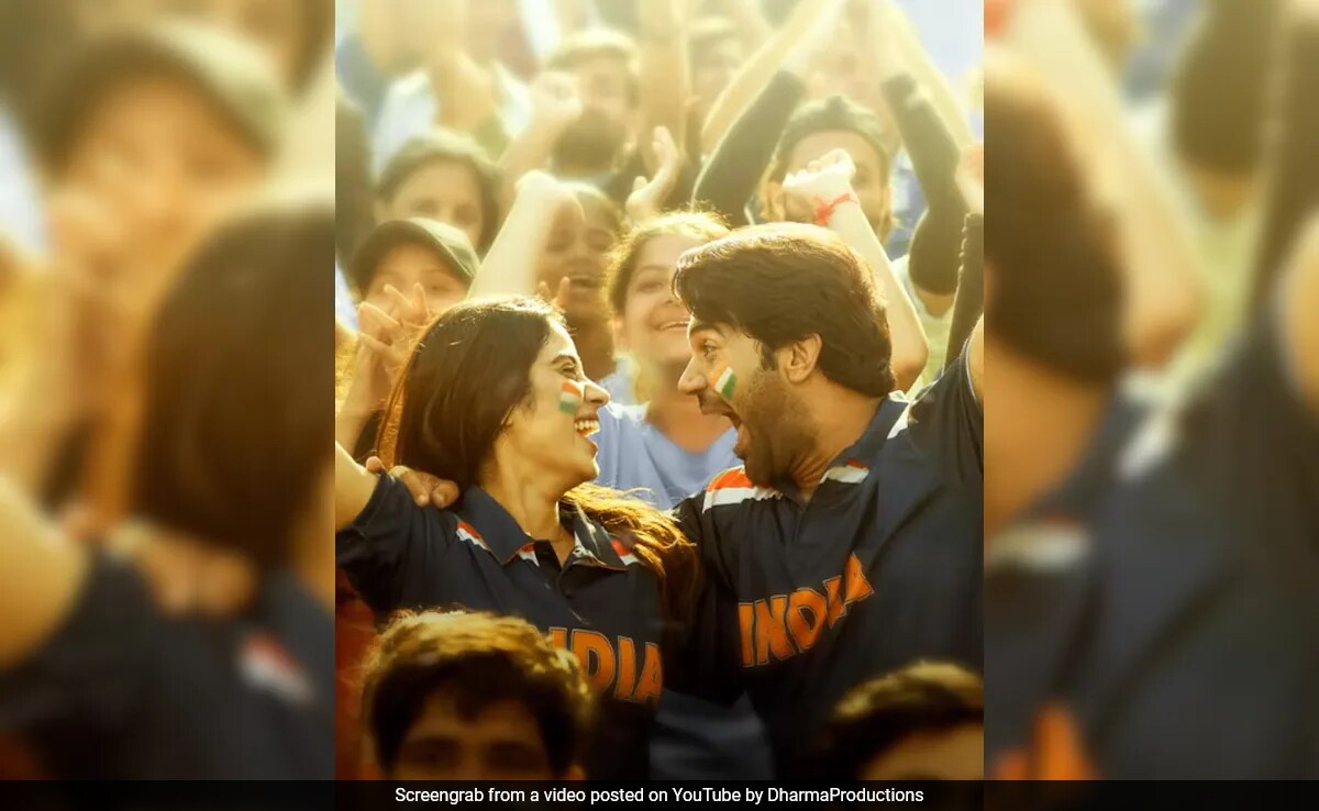 Mr & Mrs Mahi Review: Moderately Engaging Film That Struggles With Inconsistent Pace