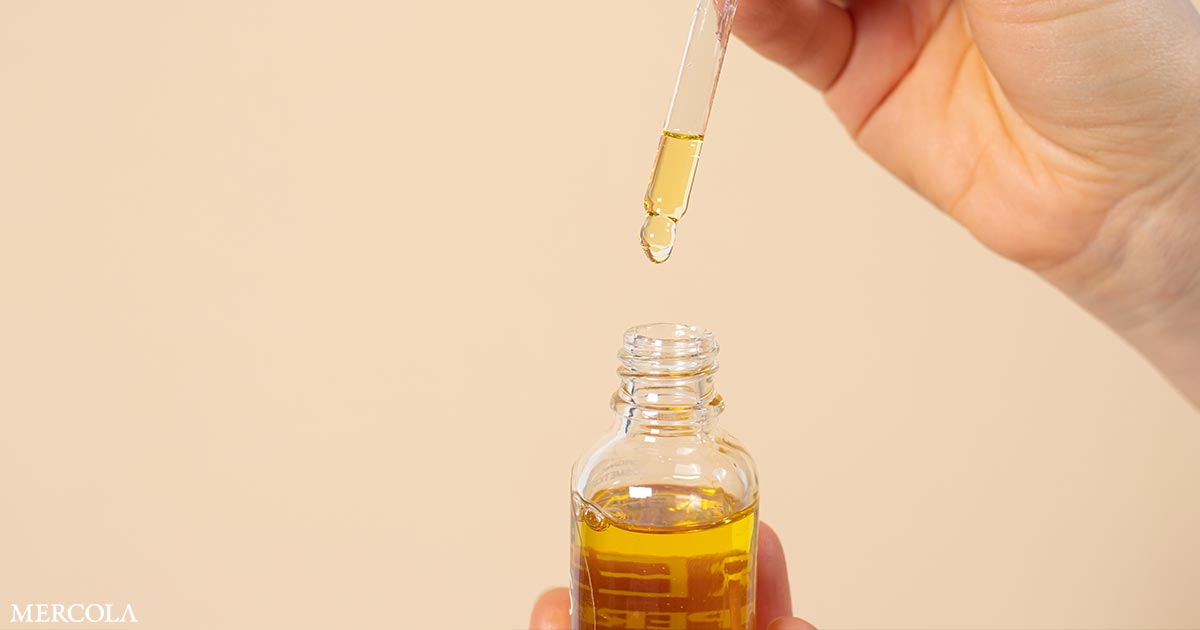 How Castor Oil May Help Treat Dry Eyes