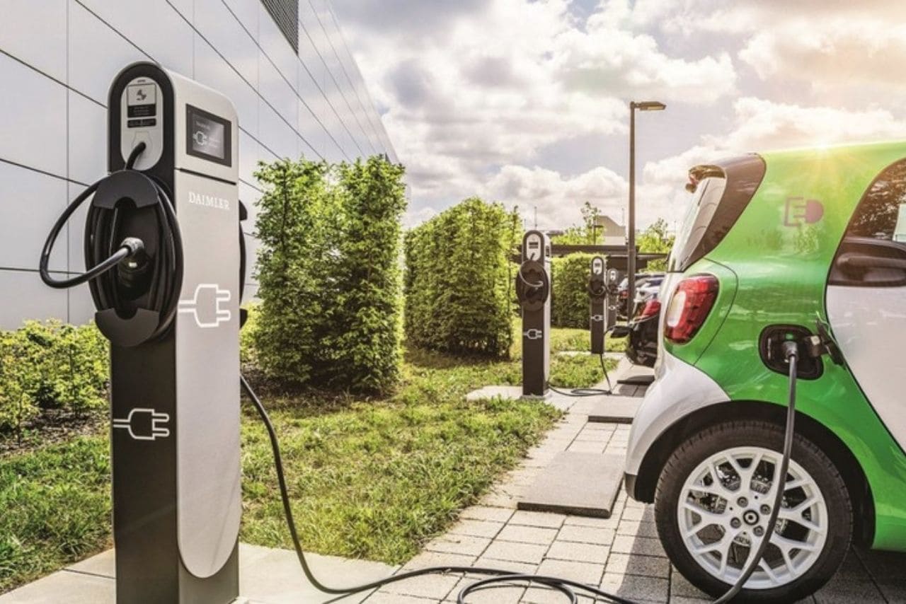 Best EV Battery Charging Infrastructure Stocks in India to keep on your radar in 2024
