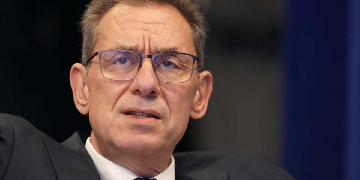 Here are the facts that activist critics of Pfizer CEO Albert Bourla are missing, according to a Yale analysis