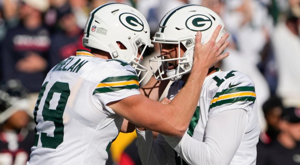 NFL Week 7 Roundup: Packers, Lions eke out wins on last-second FGs