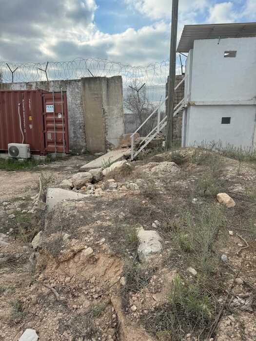 Nuovi attacchi all'Unifil. Danneggiata una base italiana. Meloni: 'Inaccettabile' - Mondo - Ansa.it