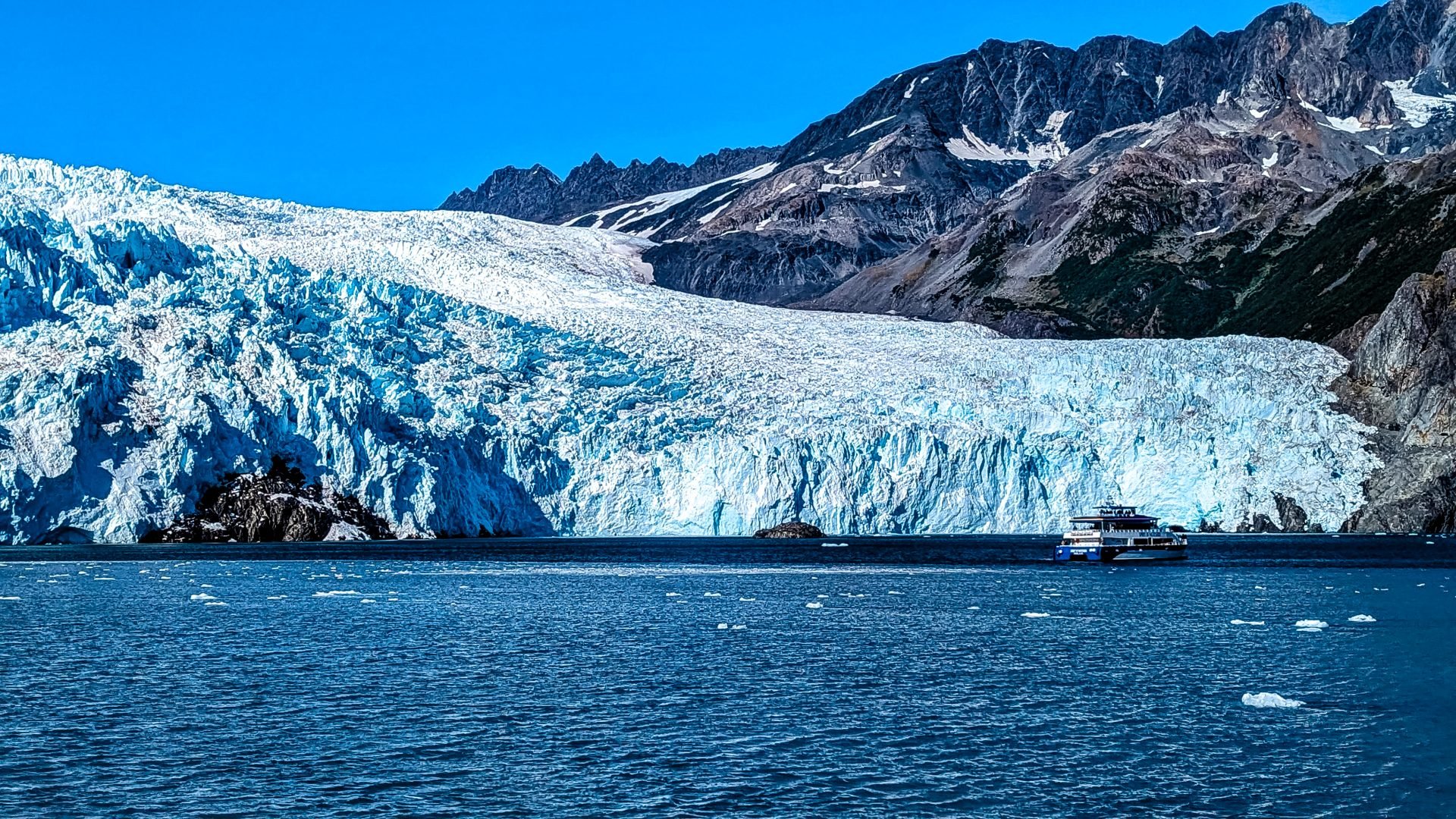 Slate Island on the right before heading to the Aialik glacier in the Kenai Fjords National Park in Alaska, USA.