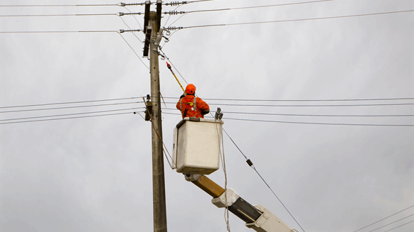 US DOE Offers Additional $2 Billion for Grid Expansion, Upgrades