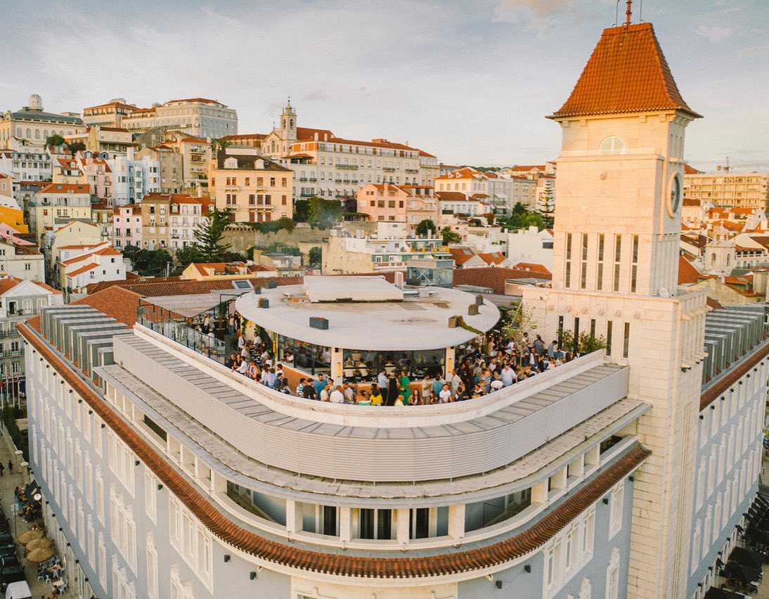 Top Cafes, Restaurants in Lisbon - Travel Dudes