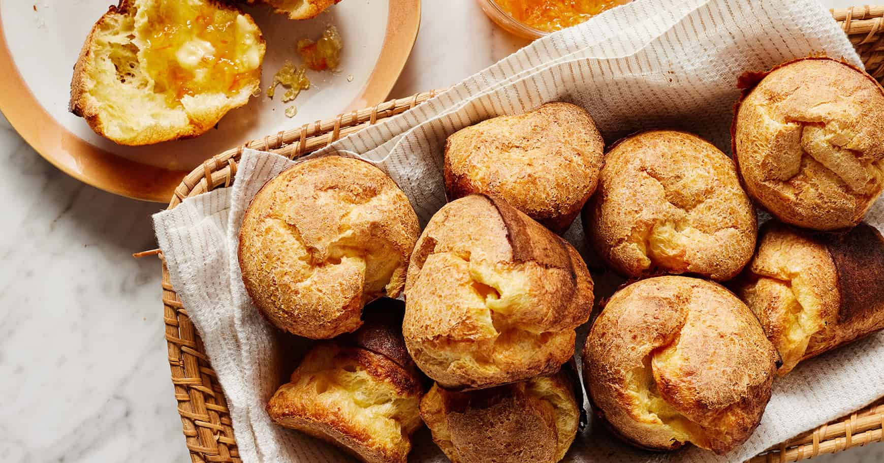 These 5-Ingredient Popovers Are Better Than Dinner Rolls (And 10x Easier!)