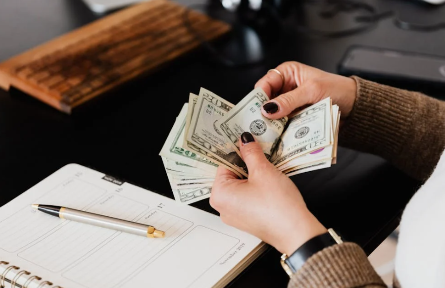 14 Passive Income Examples to Build Wealth in 2025