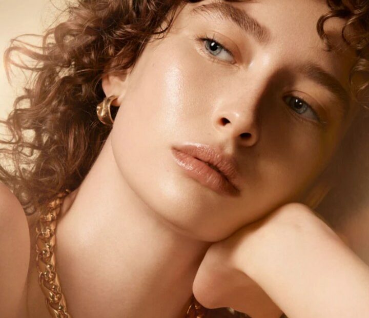 Glow Naturally with Chemical Free Beauty Products in India