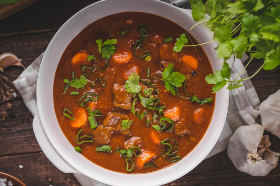 Best Ever Beef Stew | Slimming World Friendly Recipe - Fatgirlskinny.net | Slimming Recipes, Healthy Eating & Weight Loss