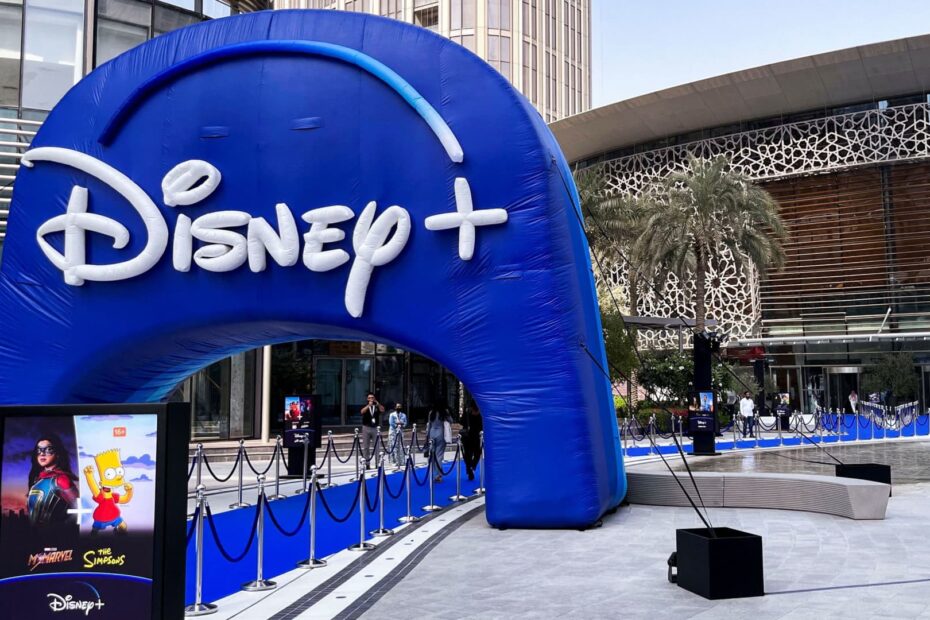 Disney tops quarterly profit estimates, but starts to lose Disney+ streaming subscribers