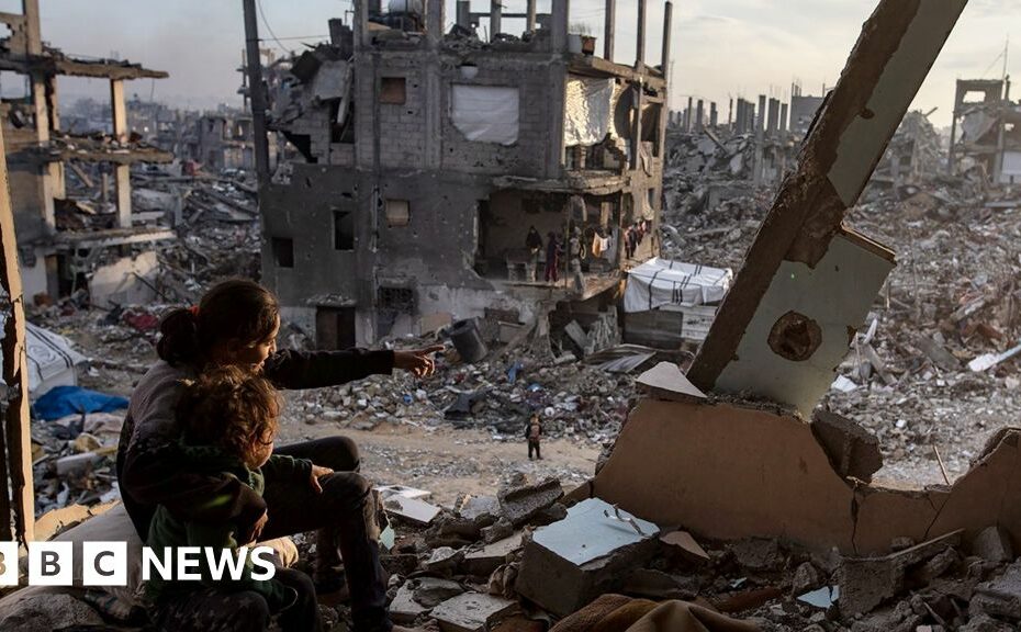 Gaza: Confusion and mistrust hang over efforts to save ceasefire