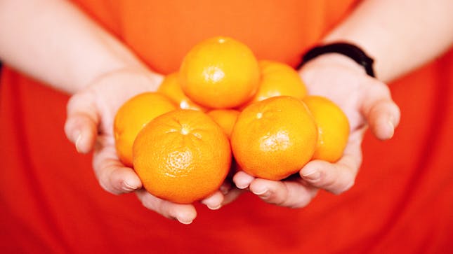 Health Benefits of Mandarin Oranges vs Regular Oranges