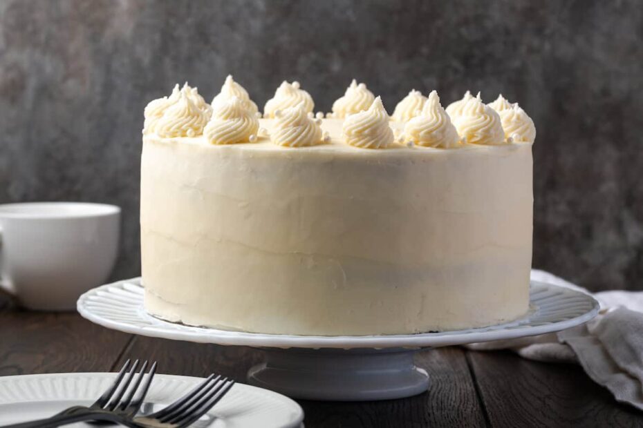 How to Make a Perfect Vanilla Cake - The BEST Cake, 100% From Scratch!