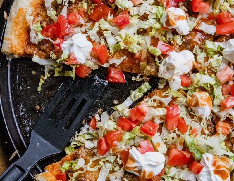 Taco Pizza - Homemade pizza recipe