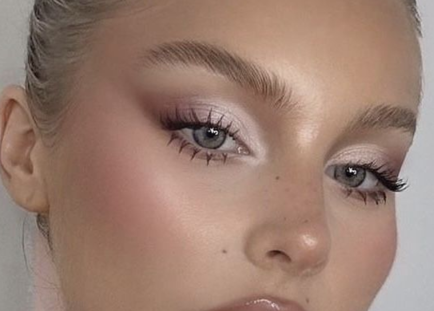 20 Trending Makeup Looks You Need to Try for Spring 2025