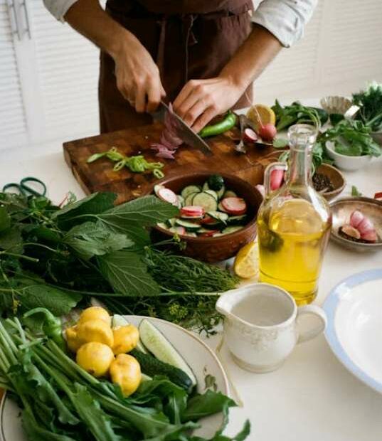 Prevent type 2 diabetes man preparing salad