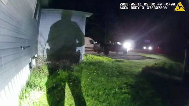 Paramedic who tended to dying cop to face cross-examination in Bellefeuille murder trial | CBC News