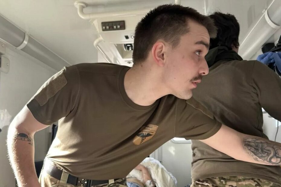 Why a 22-year-old German is risking his life for Ukraine