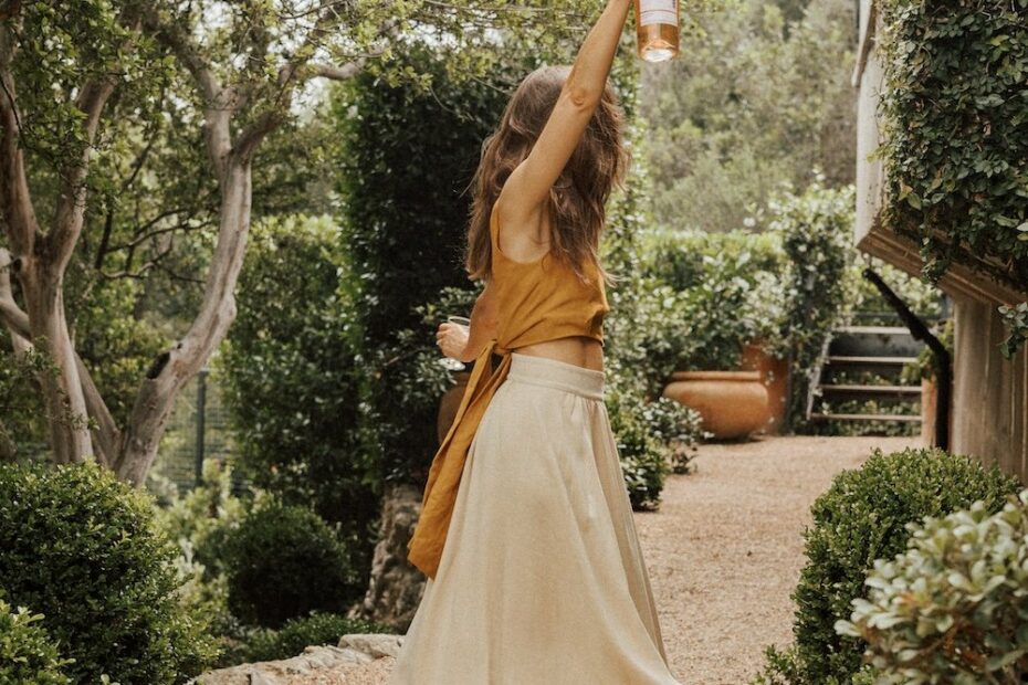Your Summer Capsule Wardrobe Is Here! 10 Pieces, Endless Outfit Options