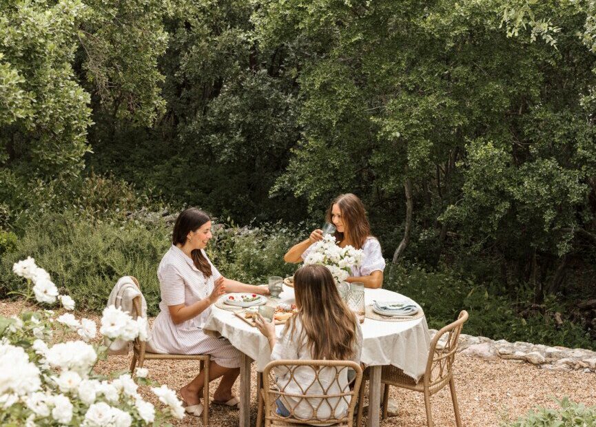 Garden Party dinner party - summer friends gathering