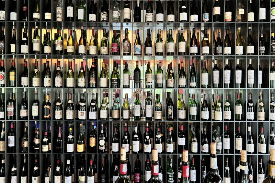 An Insider’s Guide to the Wine of the Cape Winelands - Travel Beyond