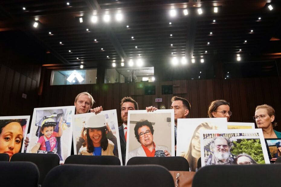 Boeing, Justice Department reach deal to avoid prosecution over deadly 737 Max crashes