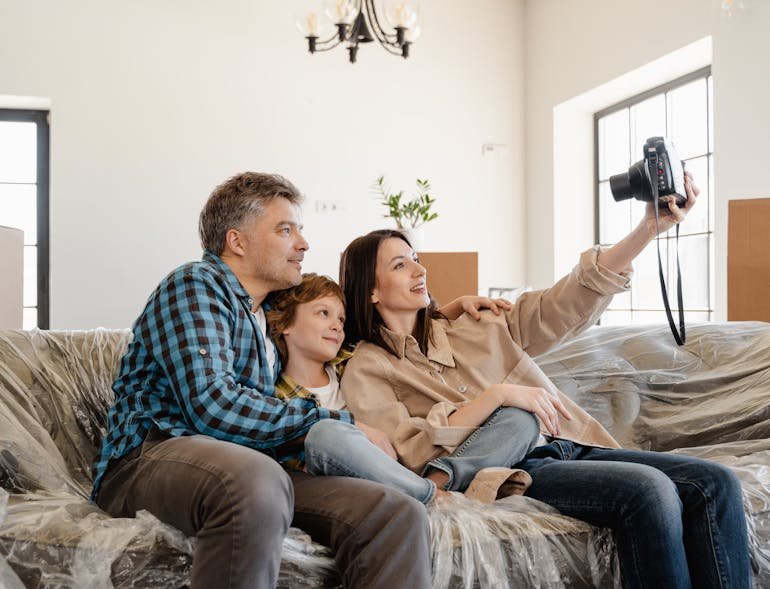 Eco-Friendly Design Tips for a Sustainable Home Transformation - ImpresseStudio