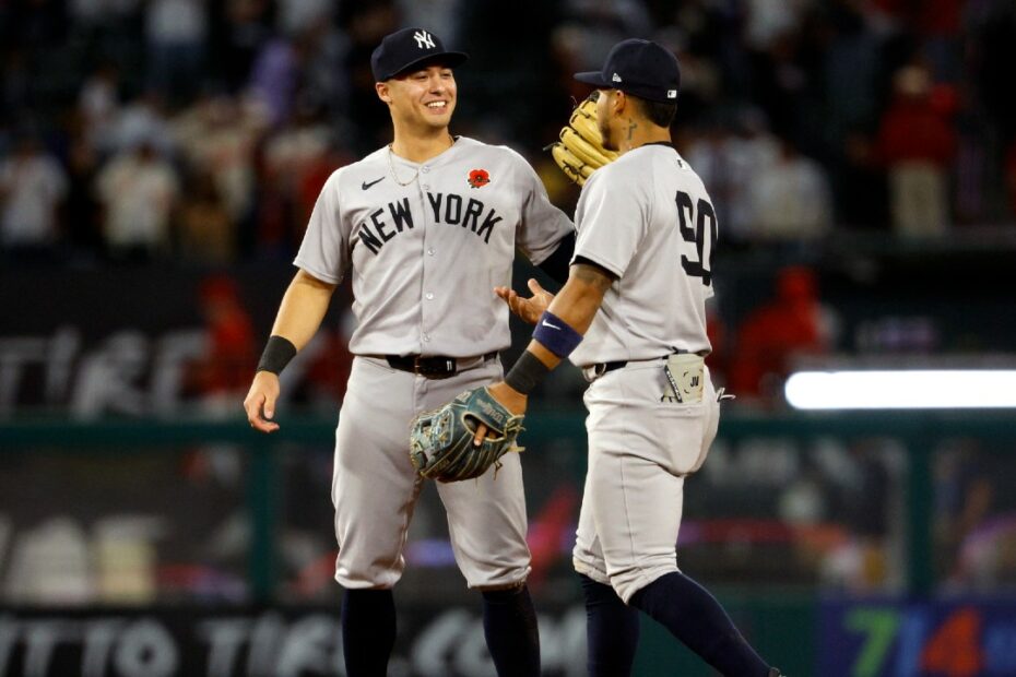 MLB Roundup: Yankees use big fourth inning to beat Angels