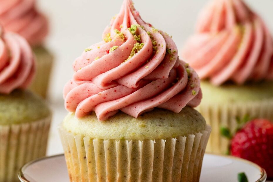 Pistachio Cupcakes with Strawberry Buttercream - Sally's Baking Addiction