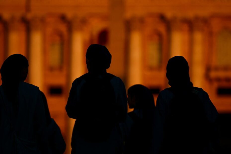 Pope election: Cardinals to begin solemn, secret voting ritual