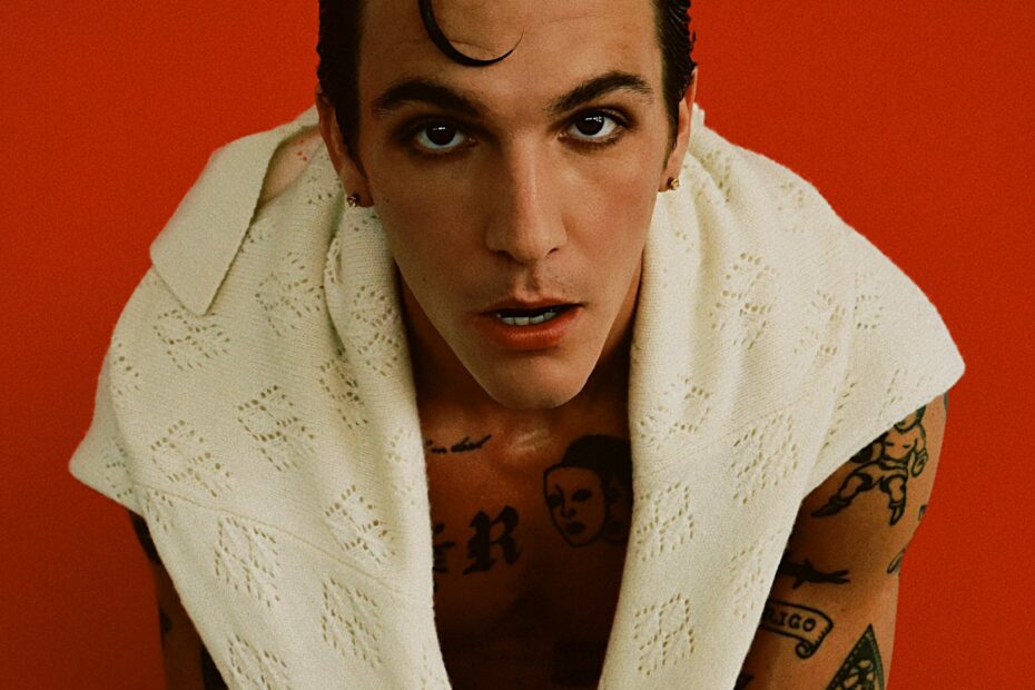 ROLE MODEL IS THE MODERN DAY "BOY NEXT DOOR"