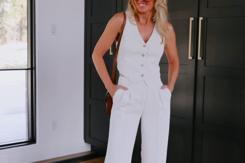 Still Haven’t Tried the Vest Trend? These 5 Chic Outfits Will Change Your Mind!