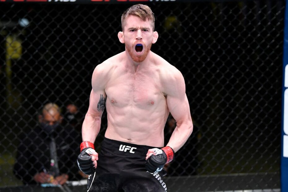 UFC Des Moines: Sandhagen, de Ridder make statements in the American heartland