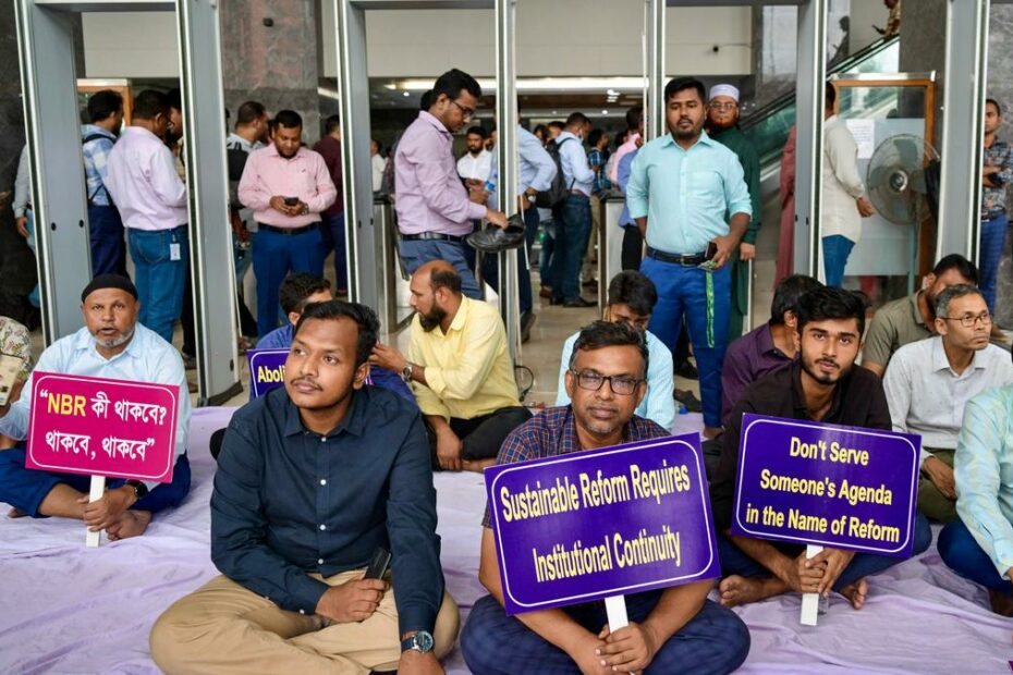 Unease grips Bangladesh amid protests in civil administration over interim govt policies