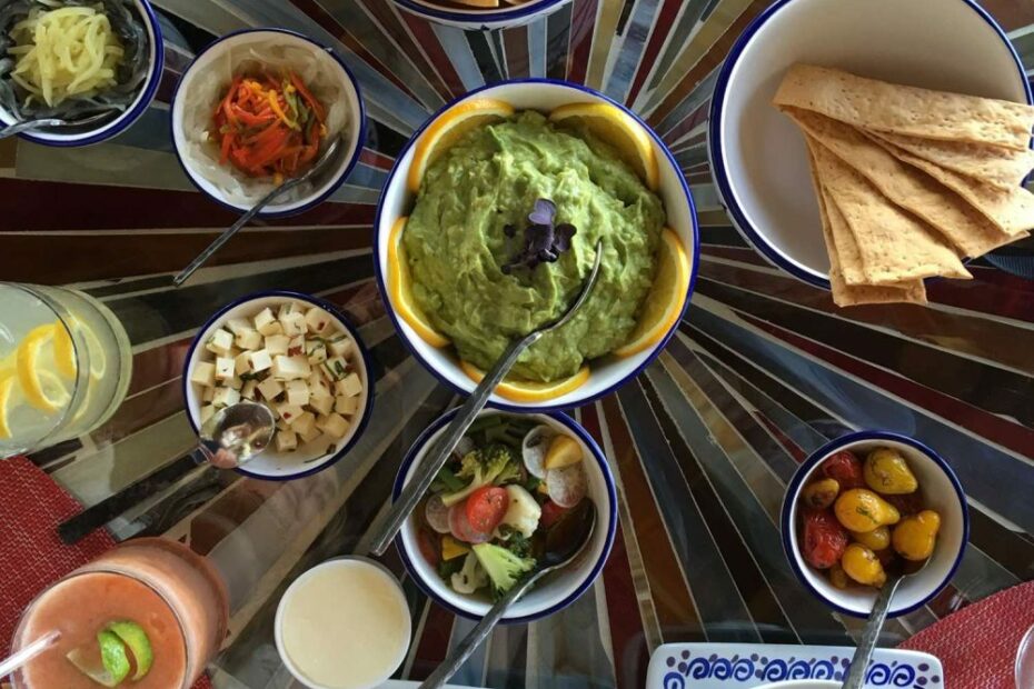 What to Eat for Bad Breath: Game-Changing Foods That Can Help | The Skinny Confidential