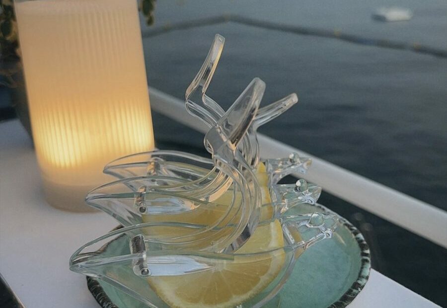 What to Eat for a Detox: Your Guide to Feeling Your Absolute Cleanest, Clearest, & Best | The Skinny Confidential