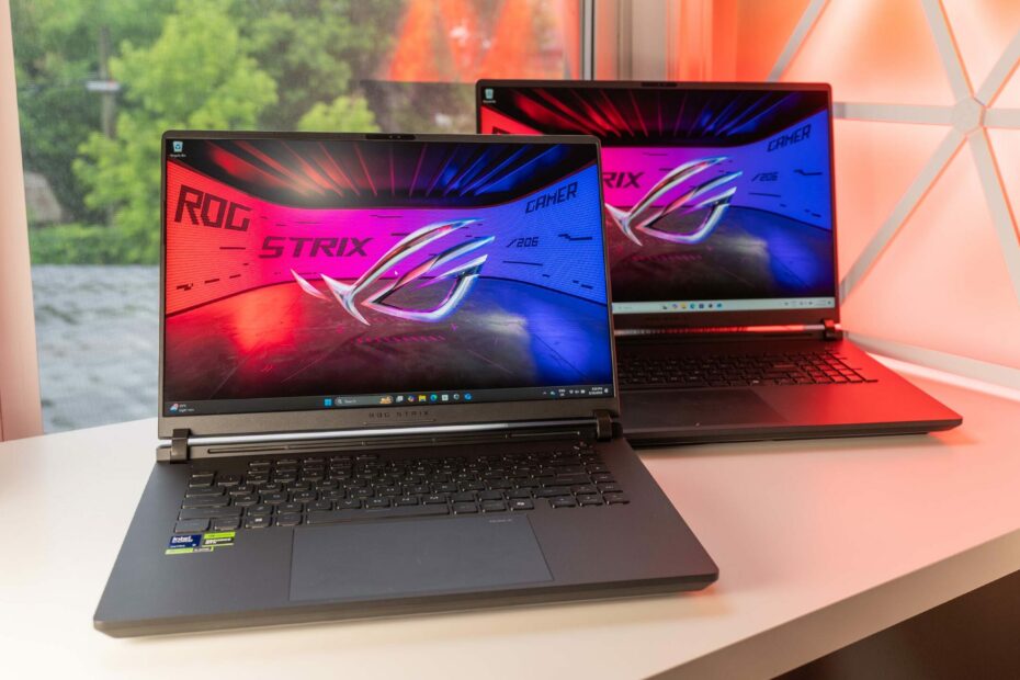 Asus ROG Strix Scar 16 and 18