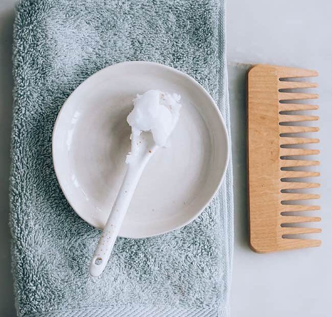 Coconut Oil for Stretch Marks + 13 More Beauty Uses