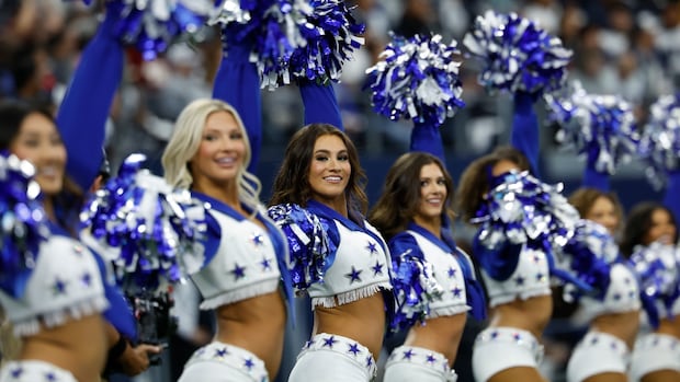 Dallas Cowboys cheerleaders' 400% raise is a reminder of how little female athletes get paid | CBC News