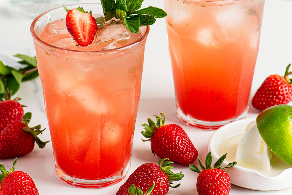 Fresh Strawberry Mojito