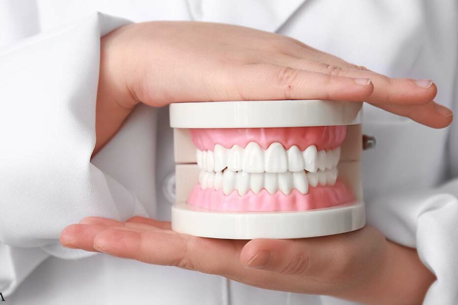 Gum Disease Symptoms Linked to Chronic Illnesses