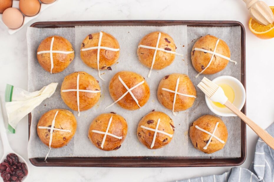 dry ingredients in sifter and bowl
