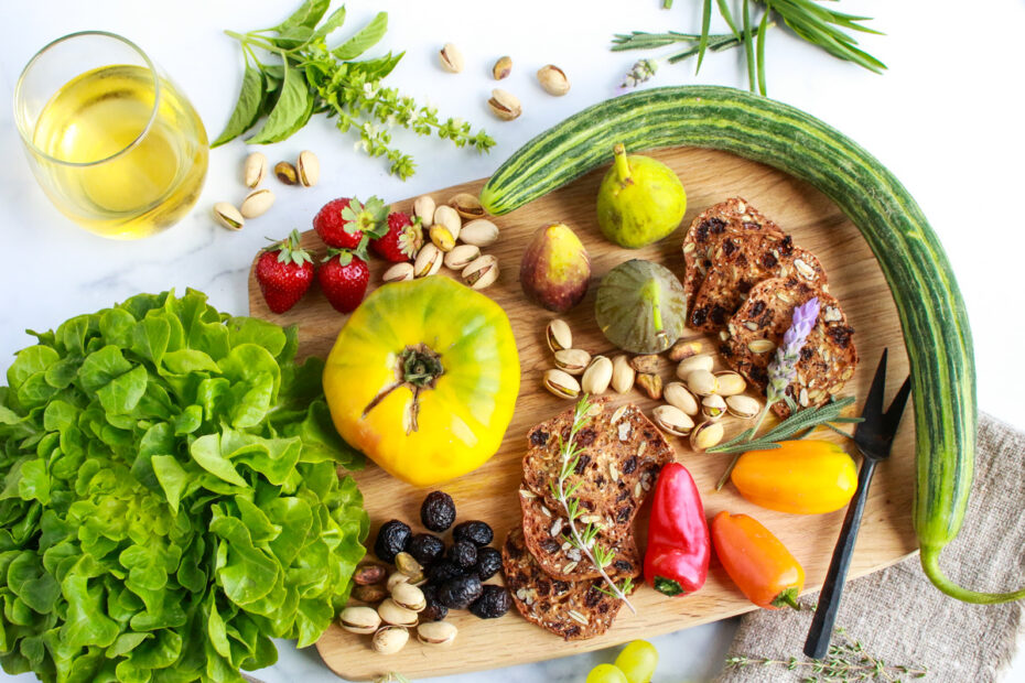 How to Make a Stunning Vegetable Platter - Sharon Palmer, The Plant Powered Dietitian